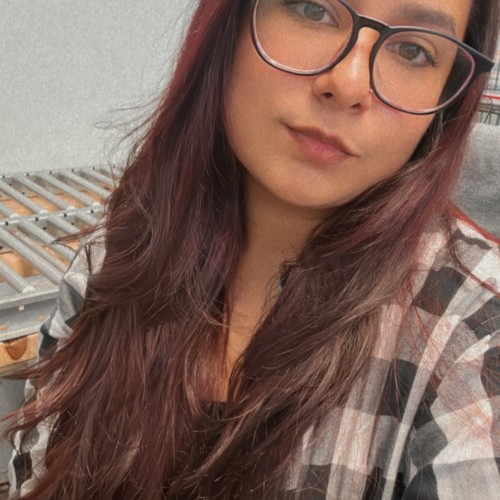 Esmirla C. profile photo