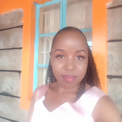 Esther N. profile photo