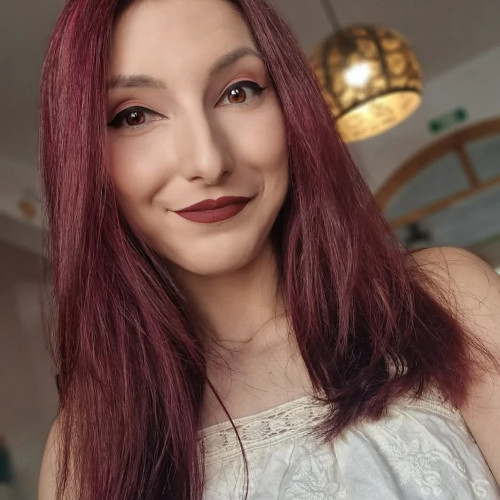 Denisa B.