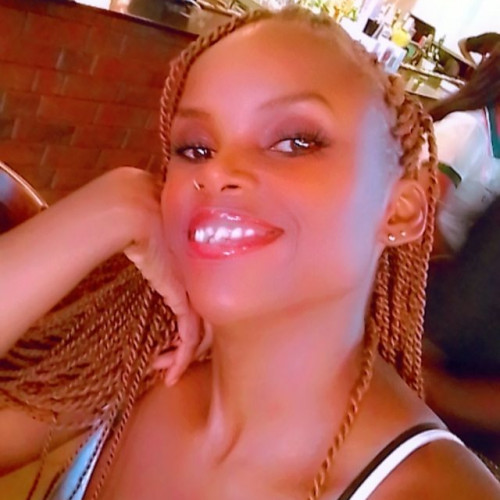 Laurine O. profile photo