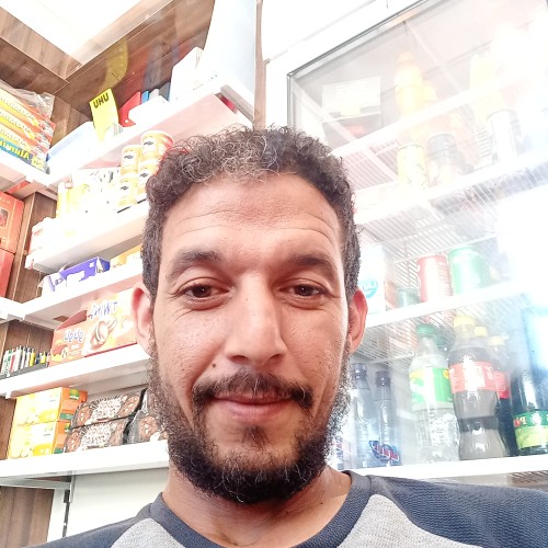 Hicham B.