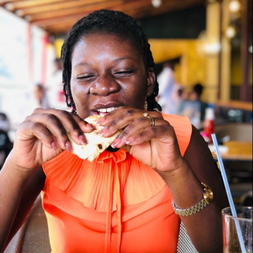 claire n. profile photo