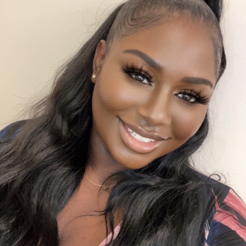 Bee Bee  F. profile photo