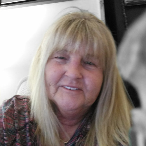 Lorrie b. profile photo