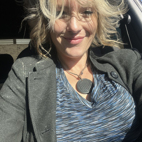 Kat L. profile photo