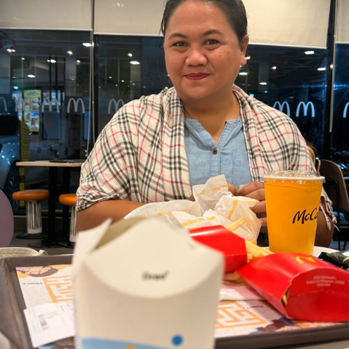 Nanette D. profile photo