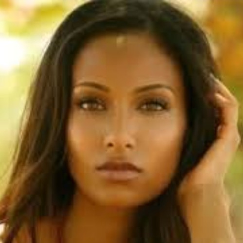 Janielle  D.