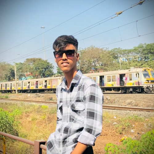 Ravi  S.