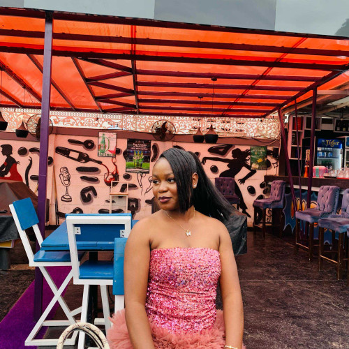Essy N. profile photo