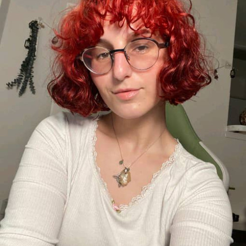 Bella  E. profile photo