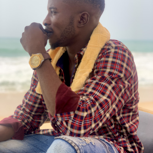 OlaEmirate  J. profile photo