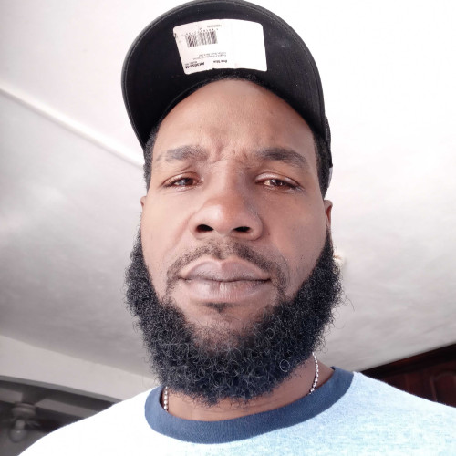 Dee D. profile photo