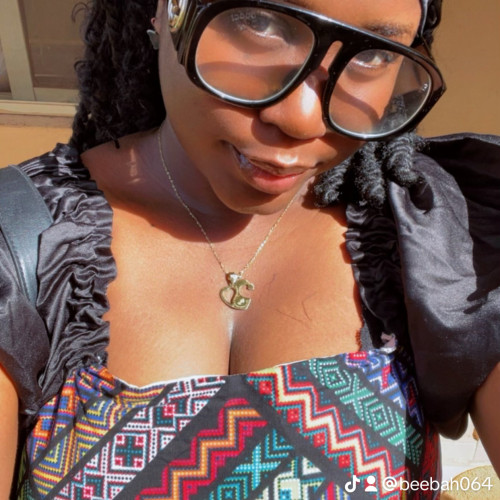 Bee B. profile photo