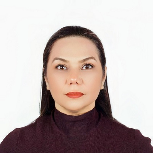 Isabel Maria F.