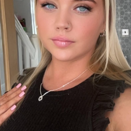 Becky K. profile photo