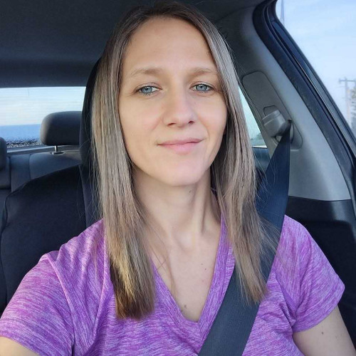 Angeles L.