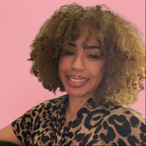 Nicole  P. profile photo