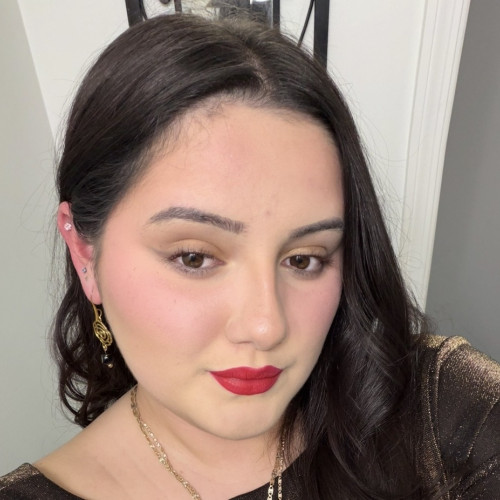 Nataly J. profile photo