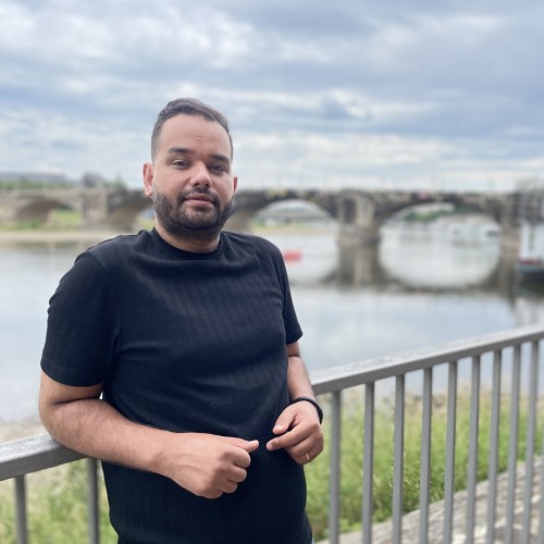 Mehdi A.