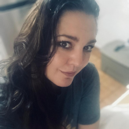 Iuli B. profile photo