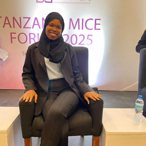 Fadhila S. profile photo