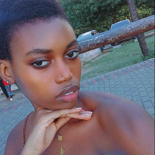 sharly m. profile photo