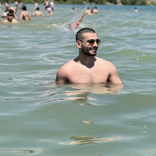 Karim G.
