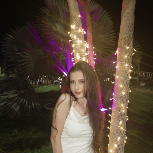 Lara O. profile photo