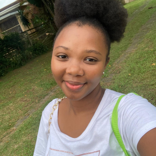 Hlengiwe D.