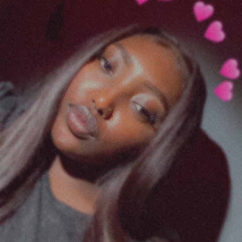 evonne  m. profile photo