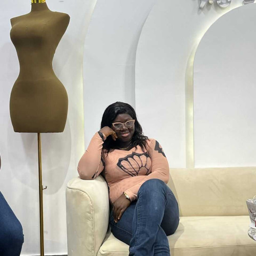 olufunke a. profile photo