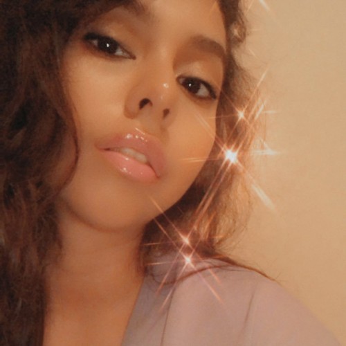 Nicole R.