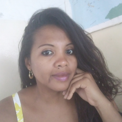Nathalie R. profile photo