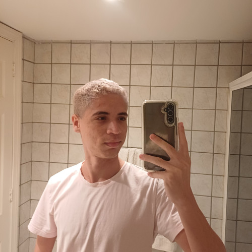 Sebastian  P. profile photo