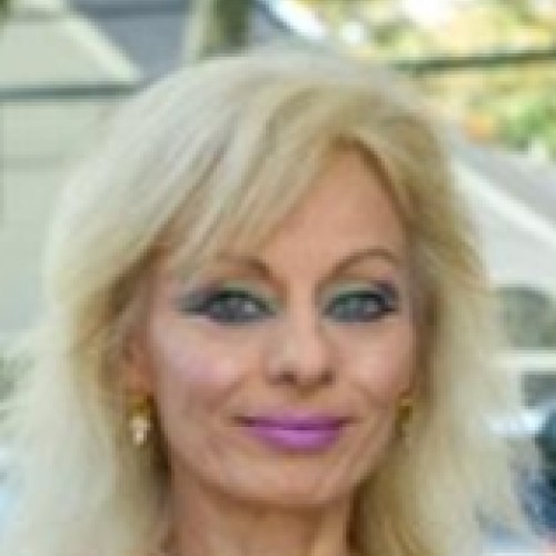 Jeannie H.