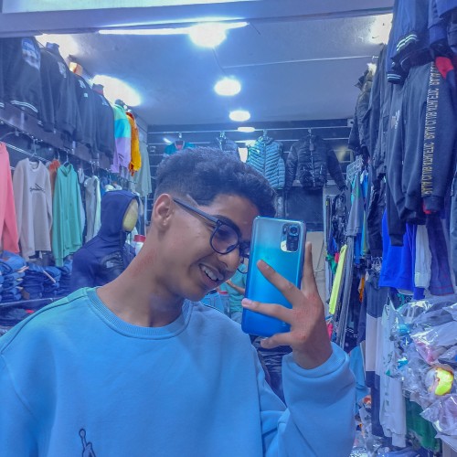 Hicham  O.
