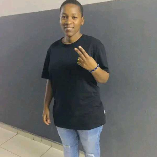 Akhona y. profile photo