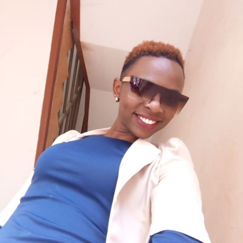 Emic L. profile photo