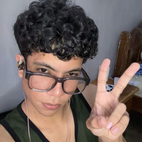 Adrin R. profile photo