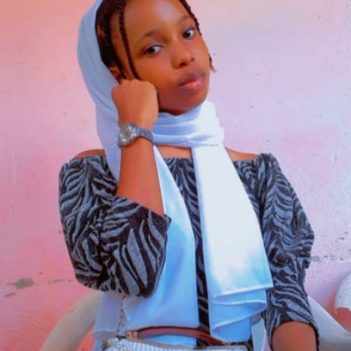 Esther O. profile photo