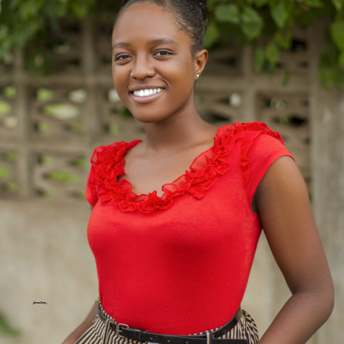 Divina M. profile photo