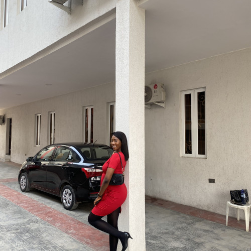 bukola R. profile photo