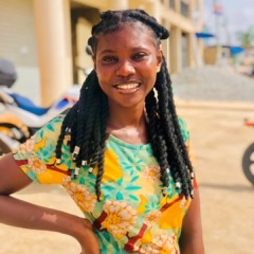 Akosua  L.