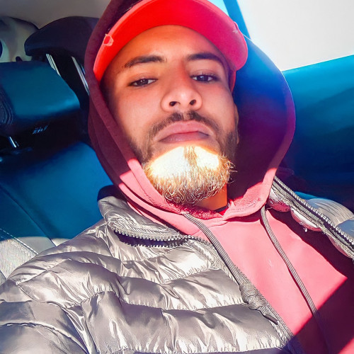 Amine  H. profile photo