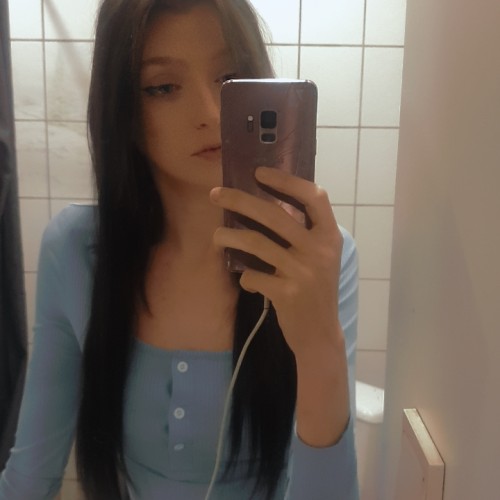 Naomi R.