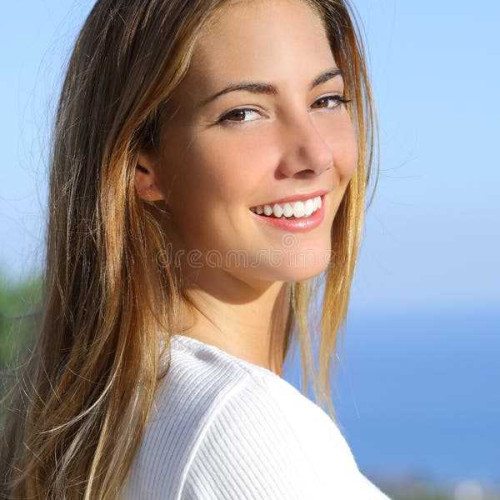 della j. profile photo
