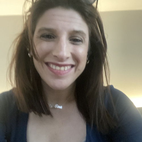 Laura W. profile photo