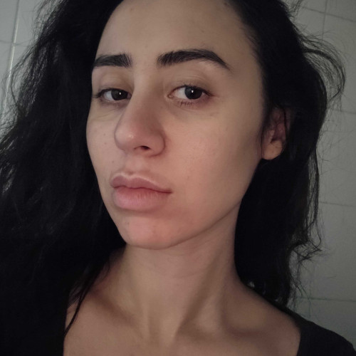 yasmina m. profile photo