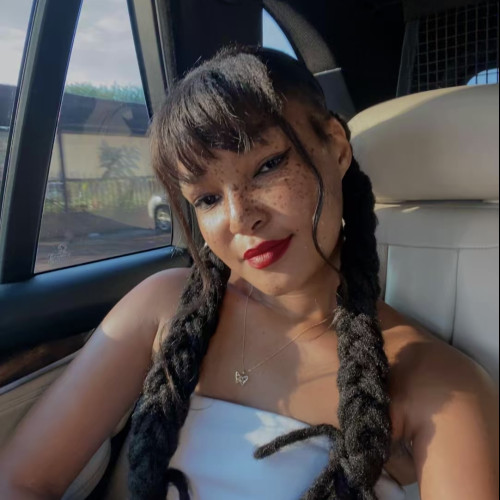 Lola B. profile photo