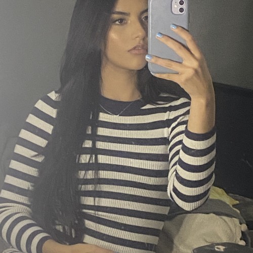 Crissia J. profile photo